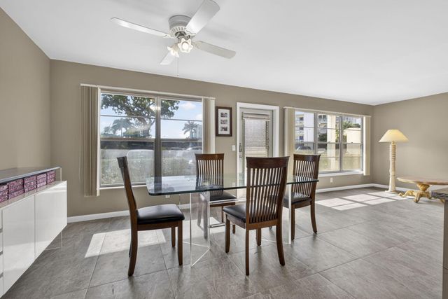 105 Greenbrier C, West Palm Beach, FL 33417