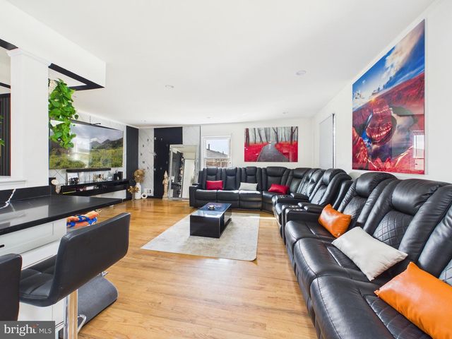 5608 CAMP SPRINGS AVE, Temple Hills, MD 20748