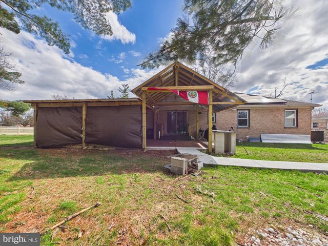 5608 CAMP SPRINGS AVE, Temple Hills, MD 20748