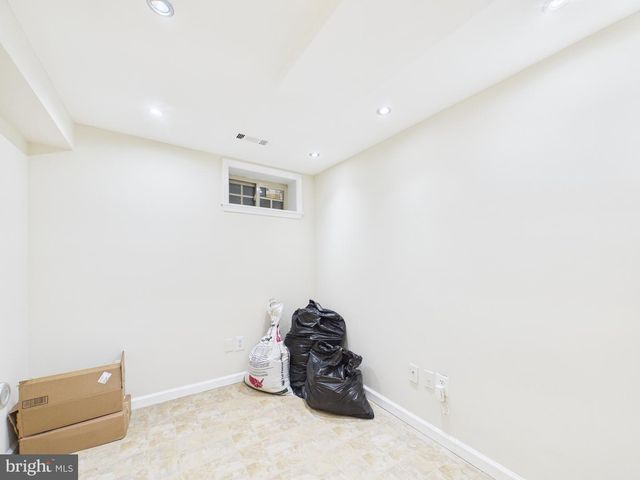 5608 CAMP SPRINGS AVE, Temple Hills, MD 20748