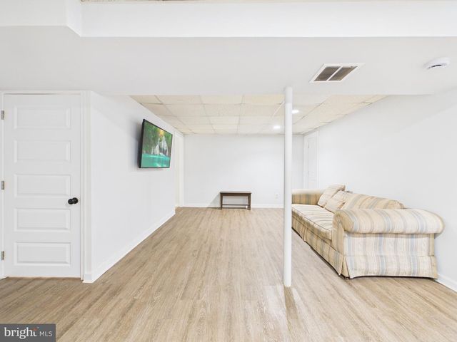 5608 CAMP SPRINGS AVE, Temple Hills, MD 20748