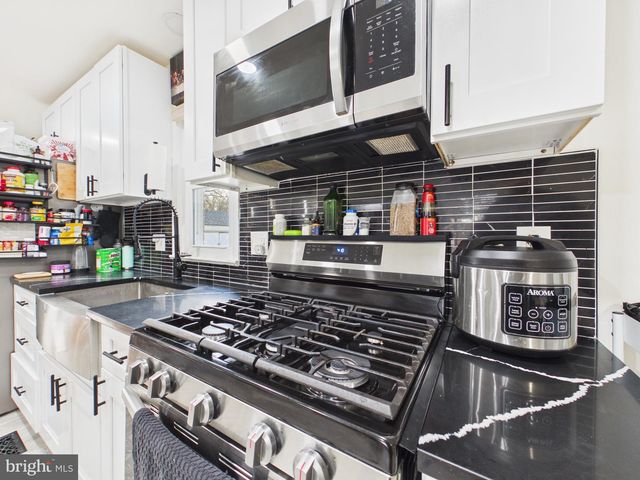 5608 CAMP SPRINGS AVE, Temple Hills, MD 20748