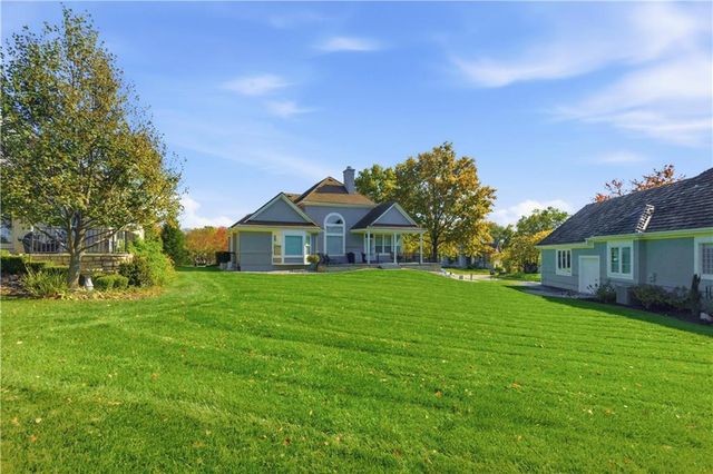 16942 E Heather Lane, Loch Lloyd, MO 64012