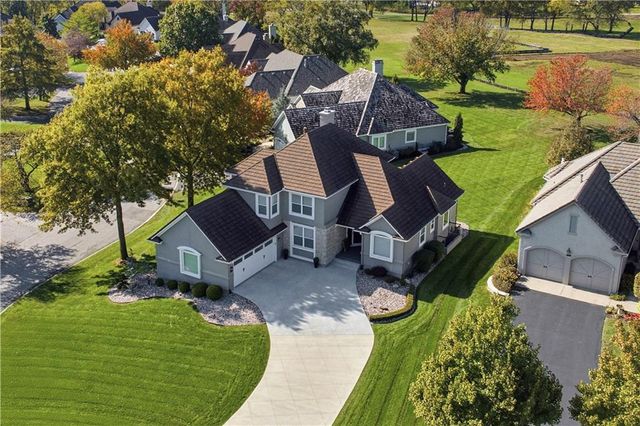 16942 E Heather Lane, Loch Lloyd, MO 64012