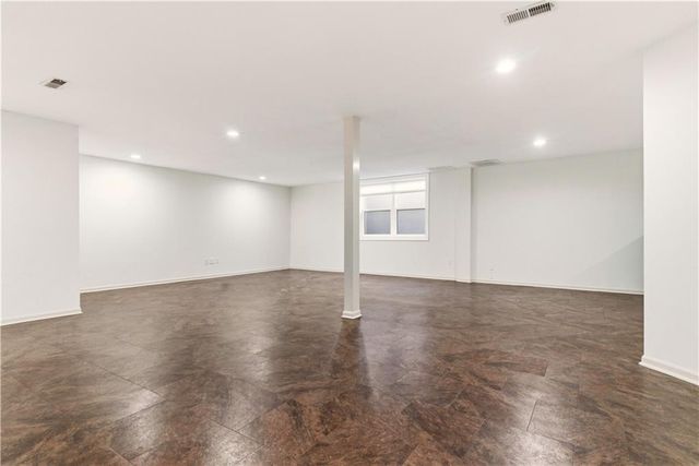 16942 E Heather Lane, Loch Lloyd, MO 64012