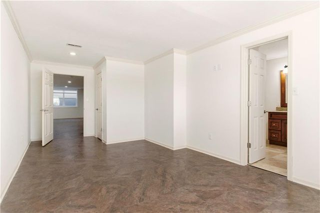 16942 E Heather Lane, Loch Lloyd, MO 64012