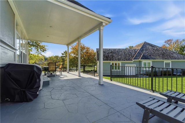 16942 E Heather Lane, Loch Lloyd, MO 64012