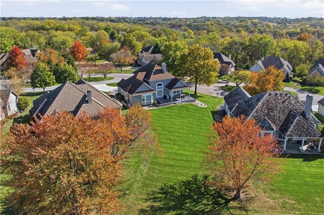 16942 E Heather Lane, Loch Lloyd, MO 64012