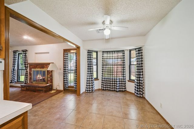 1508 S 138 East Avenue, Tulsa, OK 74108