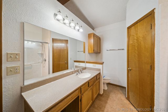 1508 S 138 East Avenue, Tulsa, OK 74108