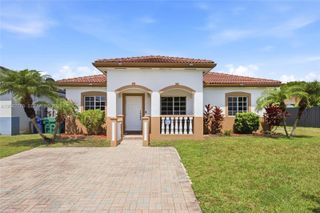 22470 SW 103rd Avenue, Cutler Bay, FL 33190