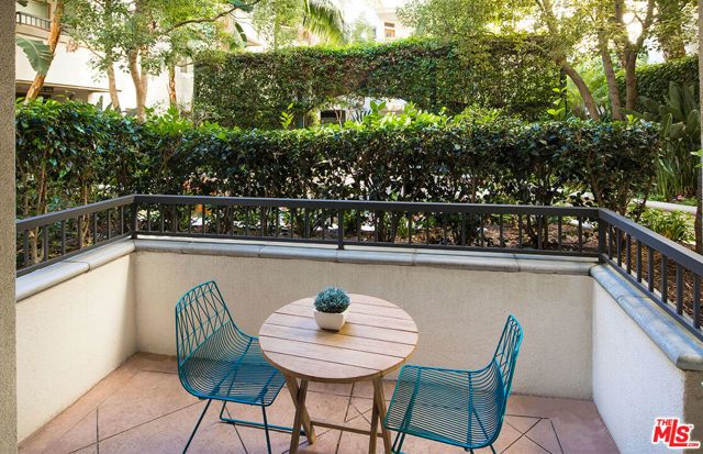 1040 Glendon Avenue 2154, Los Angeles, CA 90024