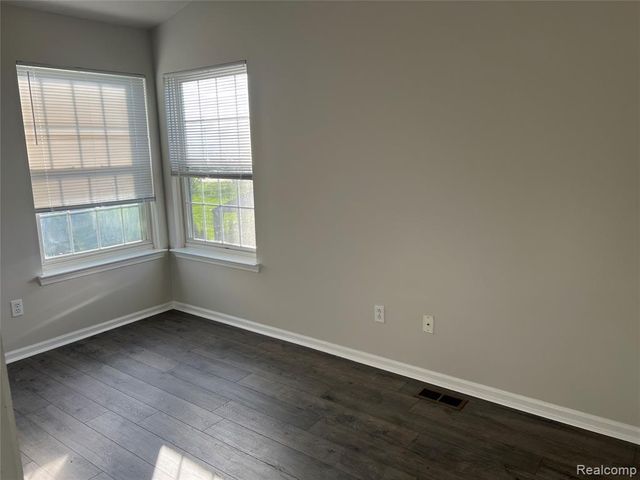 2802 Green Valley Drive, Ann Arbor, MI 48103