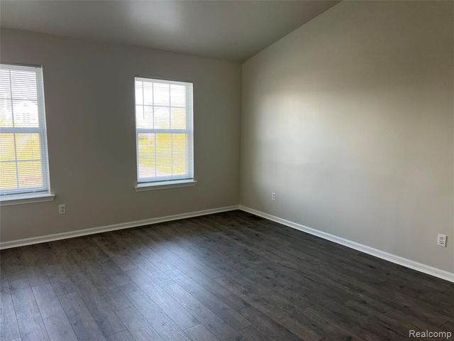 2802 Green Valley Drive, Ann Arbor, MI 48103