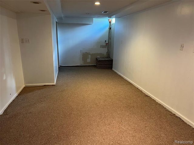 2802 Green Valley Drive, Ann Arbor, MI 48103