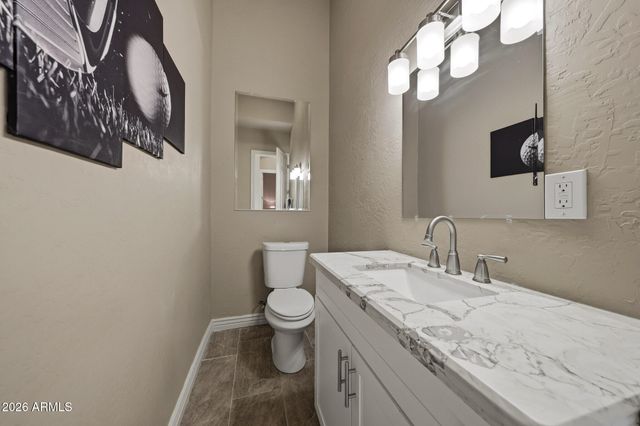 42410 N HARBOUR TOWN Court, Anthem, AZ 85086