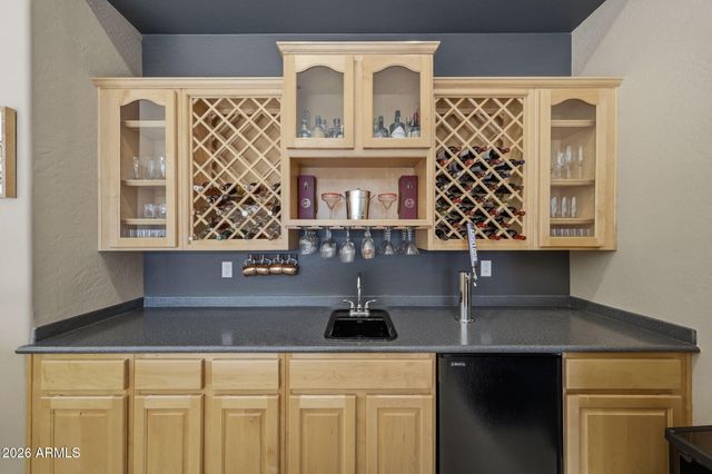 42410 N HARBOUR TOWN Court, Anthem, AZ 85086