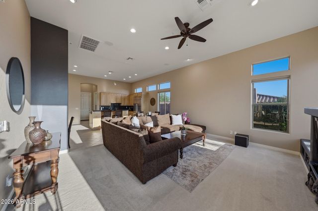 42410 N HARBOUR TOWN Court, Anthem, AZ 85086