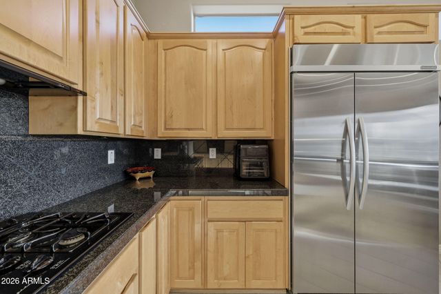 42410 N HARBOUR TOWN Court, Anthem, AZ 85086