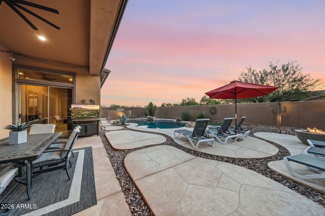42410 N HARBOUR TOWN Court, Anthem, AZ 85086