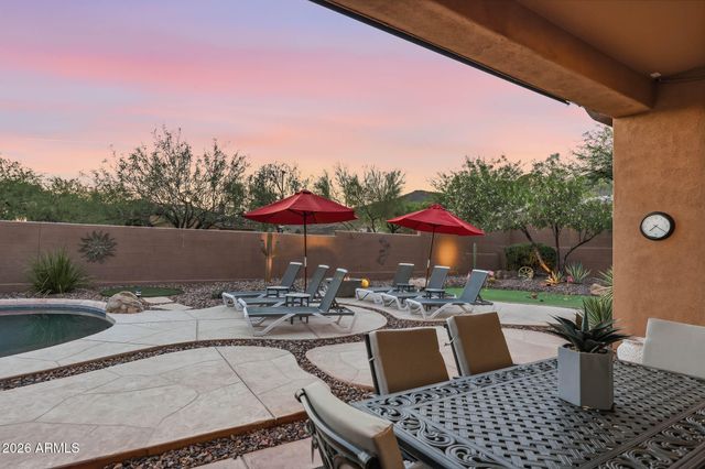 42410 N HARBOUR TOWN Court, Anthem, AZ 85086
