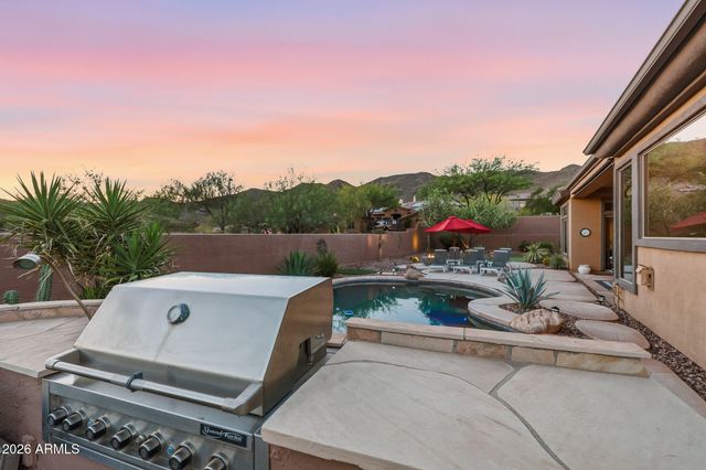 42410 N HARBOUR TOWN Court, Anthem, AZ 85086