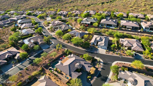 42410 N HARBOUR TOWN Court, Anthem, AZ 85086