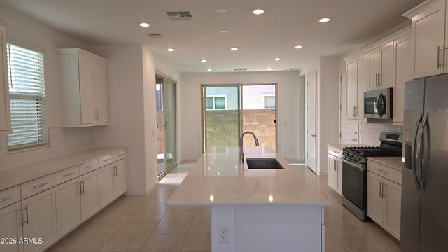 1160 E MARLIN Drive, Chandler, AZ 85286