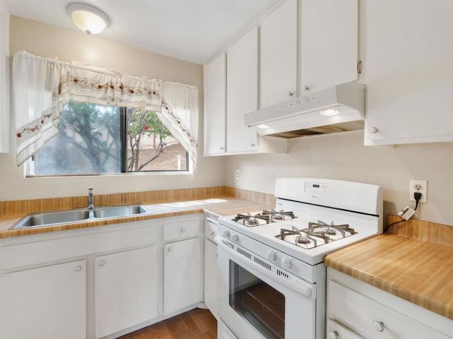 1521 Temple Heights Drive, Oceanside, CA 92056