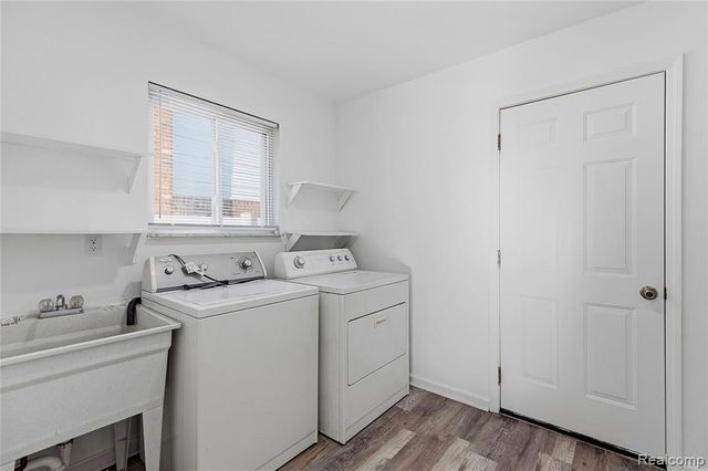35074 Lana Lane, Sterling Heights, MI 48312