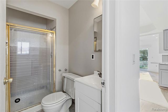 35074 Lana Lane, Sterling Heights, MI 48312