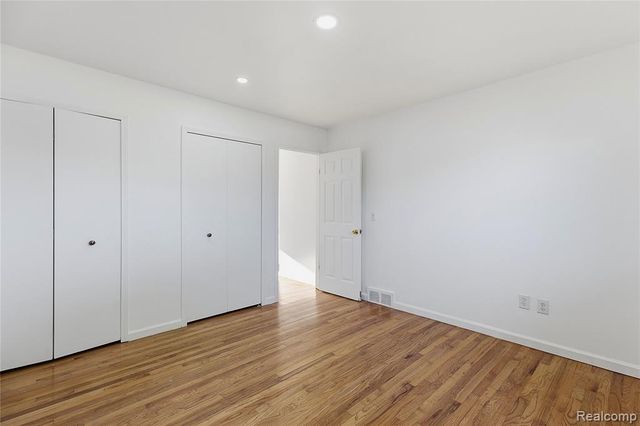 35074 Lana Lane, Sterling Heights, MI 48312