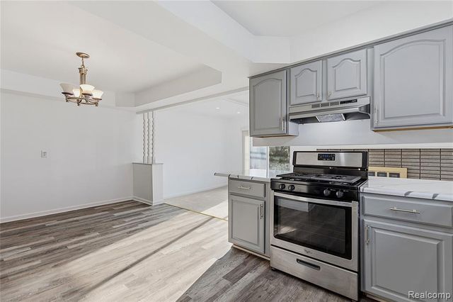 35074 Lana Lane, Sterling Heights, MI 48312