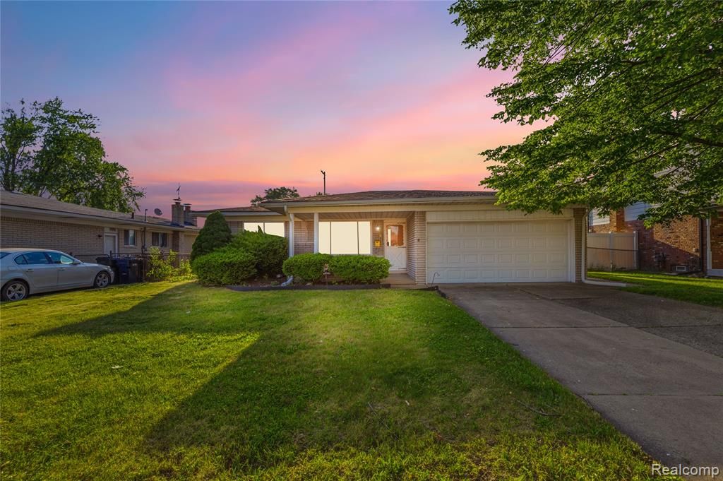 35074 Lana Lane, Sterling Heights, MI 48312