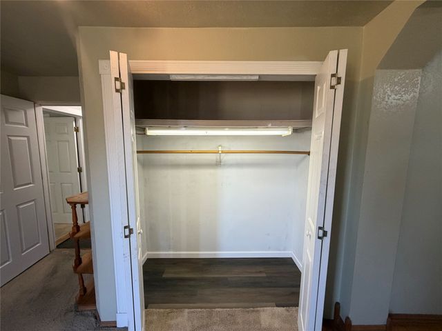 805 S 3rd Street, Grandview, TX 76050