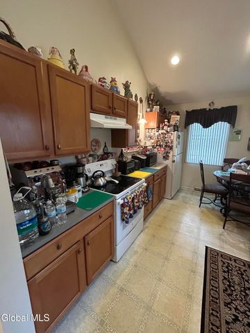 4201A Albany Street, Colonie, NY 12205