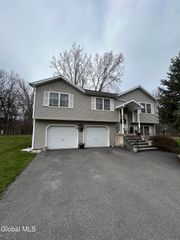 4201A Albany Street, Colonie, NY 12205