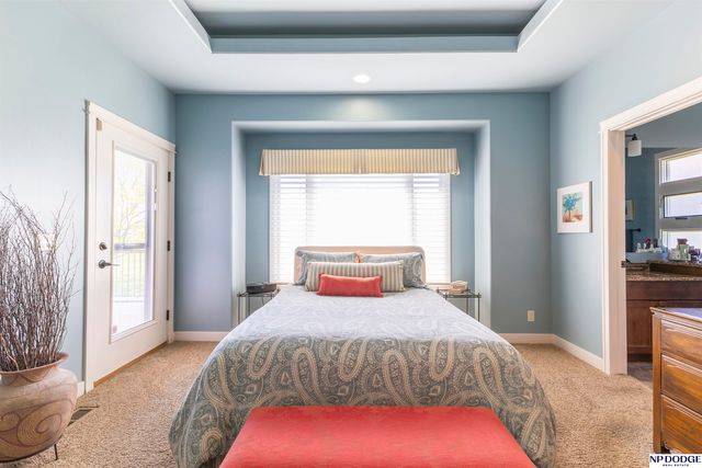 12705 Scott Street, Omaha, NE 68142