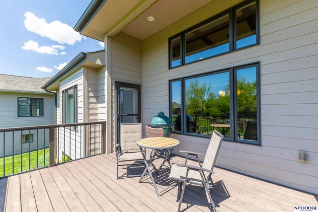 12705 Scott Street, Omaha, NE 68142