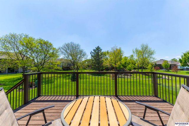 12705 Scott Street, Omaha, NE 68142