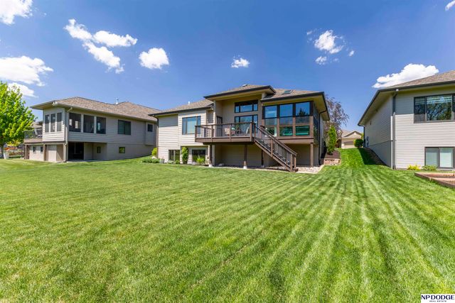 12705 Scott Street, Omaha, NE 68142