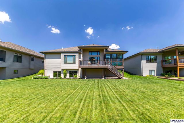 12705 Scott Street, Omaha, NE 68142