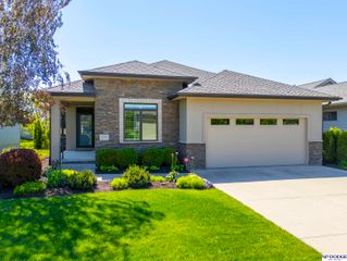 12705 Scott Street, Omaha, NE 68142