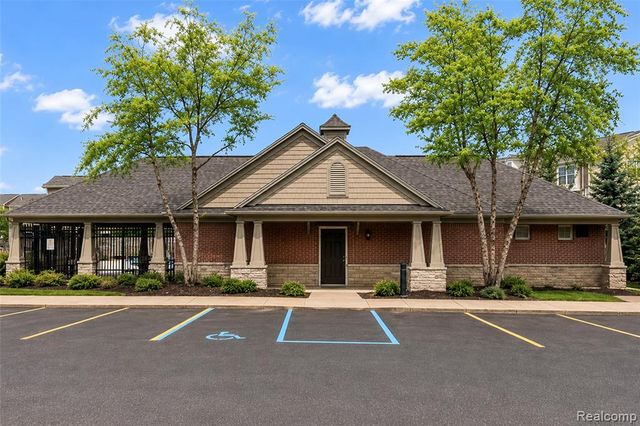 27974 Middleton Drive, Novi, MI 48377