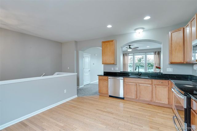 27974 Middleton Drive, Novi, MI 48377
