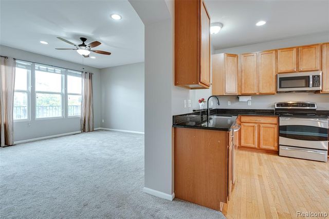 27974 Middleton Drive, Novi, MI 48377