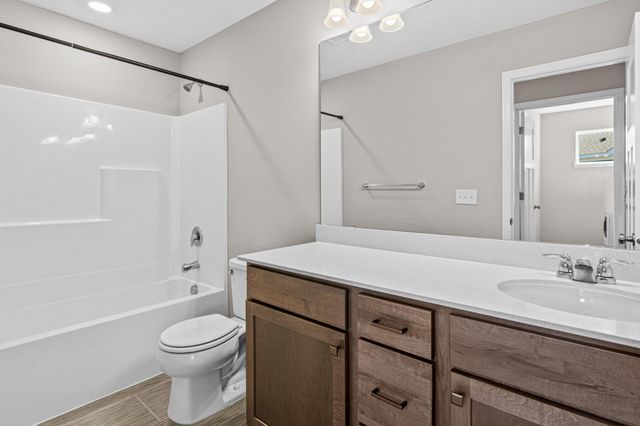 13571 Pine Drive, Rogers, MN 55374
