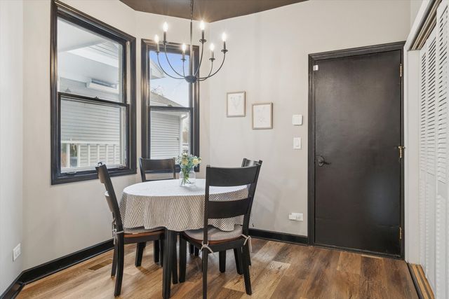 1269 Rhodes Lane, Naperville, IL 60540