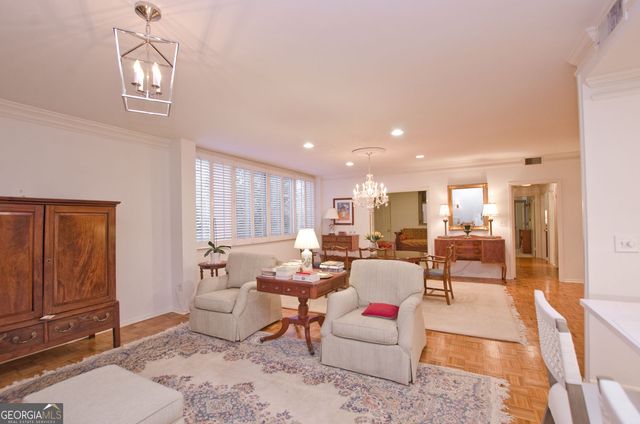 2734 Peachtree Road NW C101, Atlanta, GA 30305