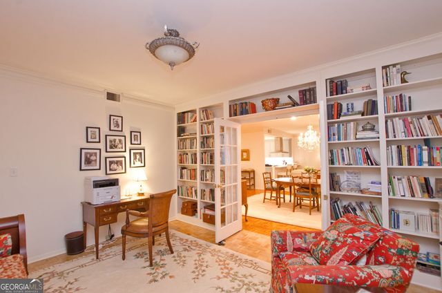 2734 Peachtree Road NW C101, Atlanta, GA 30305